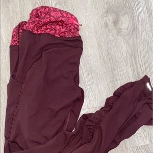 Burgundy Lulu leggings🤗